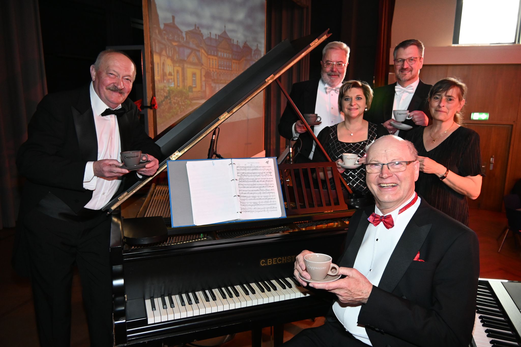 Featured image for “Champagnerlaune – Neujahrskonzert in Edertal-Hemfurth”