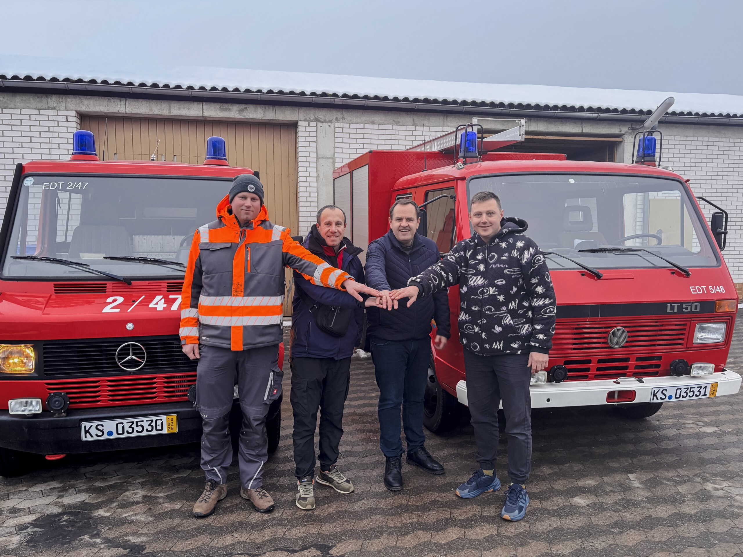 Featured image for “Hilfe für die Ukraine – Zwei Feuerwehrfahrzeuge aus Edertal als humanitäre Unterstützung”